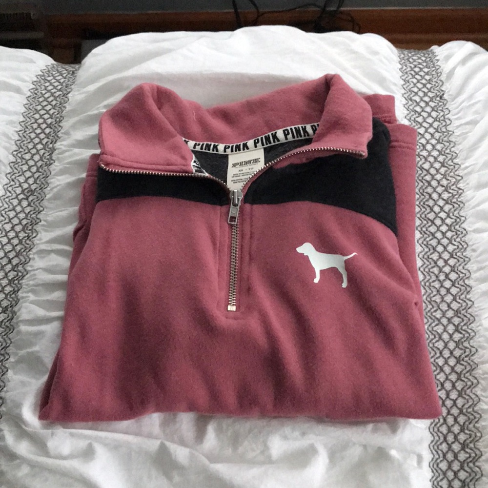Pink-VS Quarter Zip. XS
